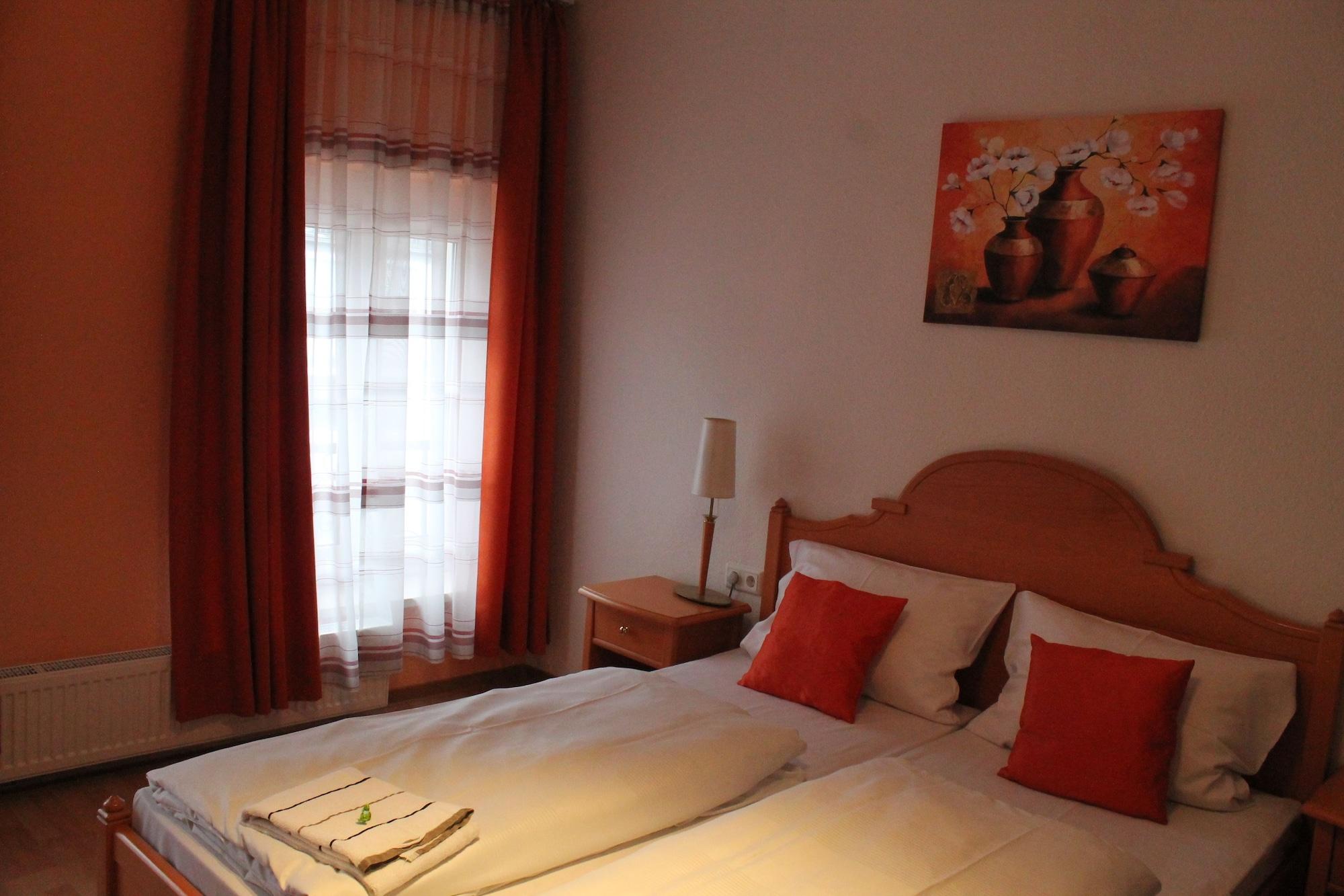 Hotel Weidenhof Дюселдорф Екстериор снимка