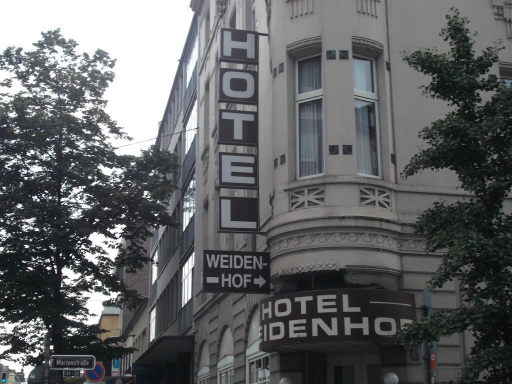 Hotel Weidenhof Дюселдорф Екстериор снимка