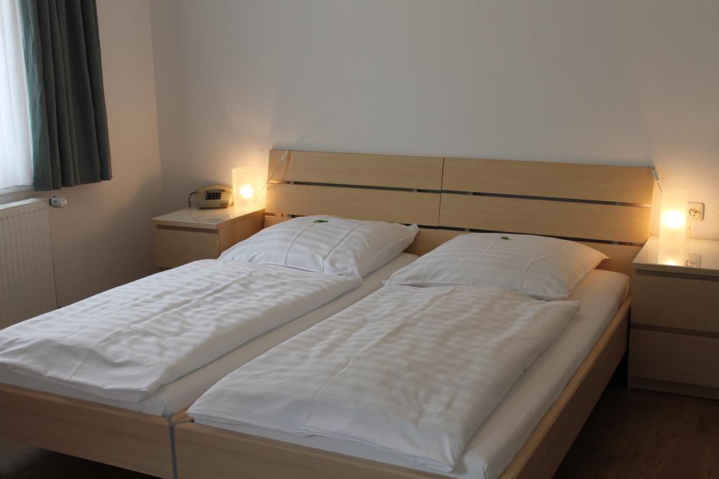 Hotel Weidenhof Дюселдорф Стая снимка