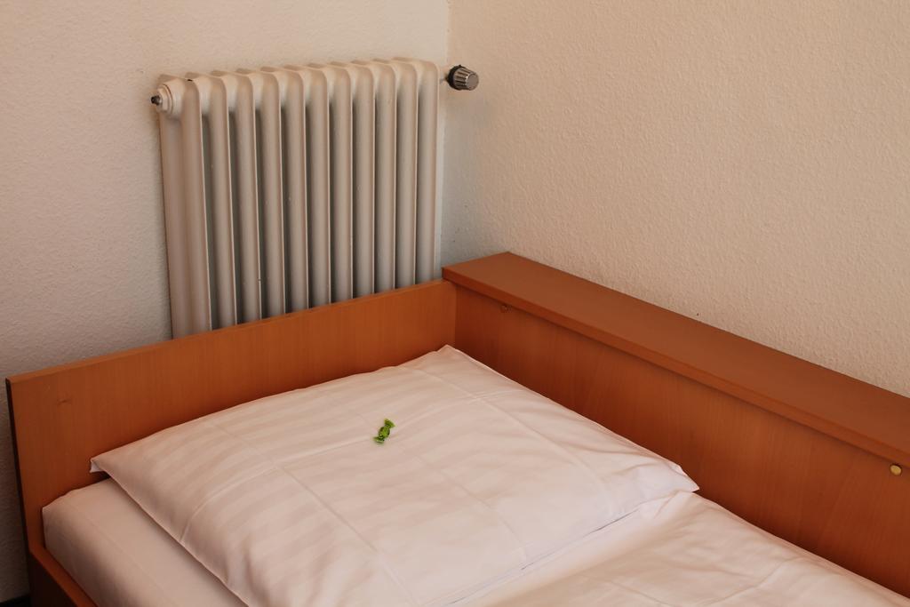 Hotel Weidenhof Дюселдорф Стая снимка
