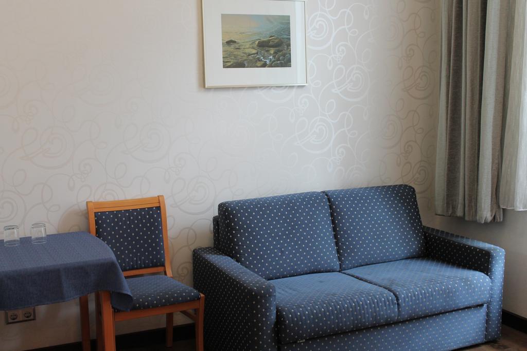 Hotel Weidenhof Дюселдорф Стая снимка